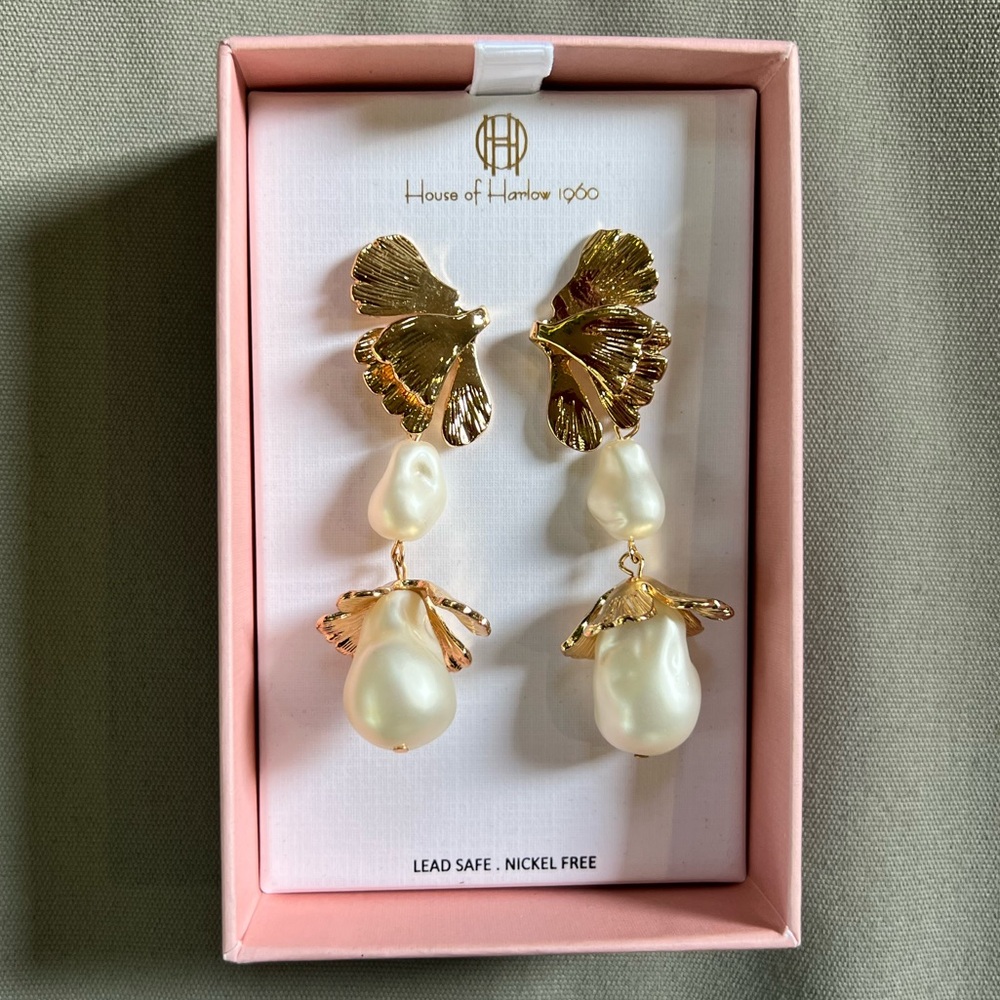 NEW House of Harlow 1960 Gold Dangle Earrings with Pearls and box NIB